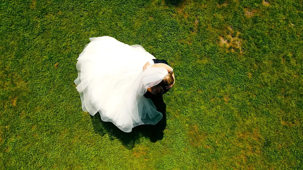 MACAÉLO | Une vidéo de mariage symbole d’élégance et d'émotion